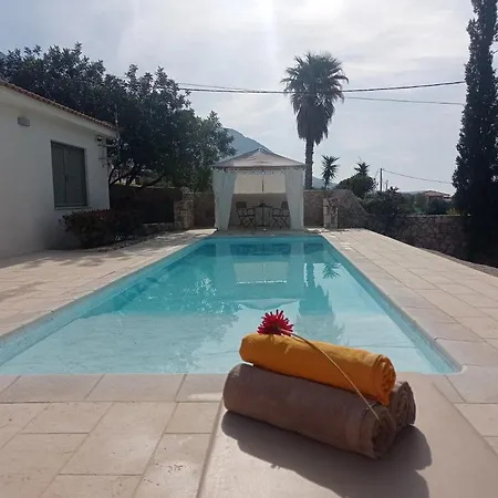 Villa Ideales Mousata