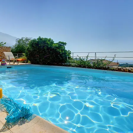 Villa Ideales Mousata