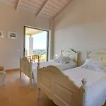 Ideales Villa