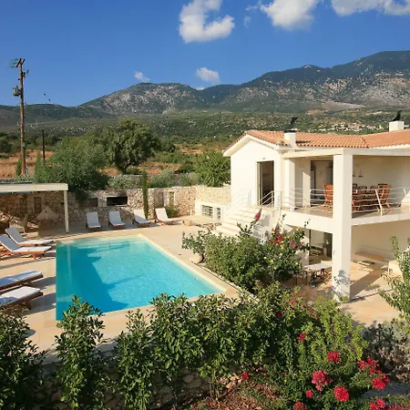 Ideales Villa *